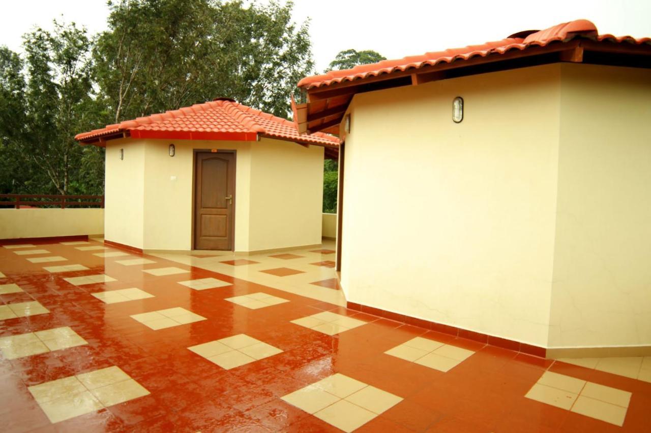 Ack Palacce Inn Yercaud Dış mekan fotoğraf
