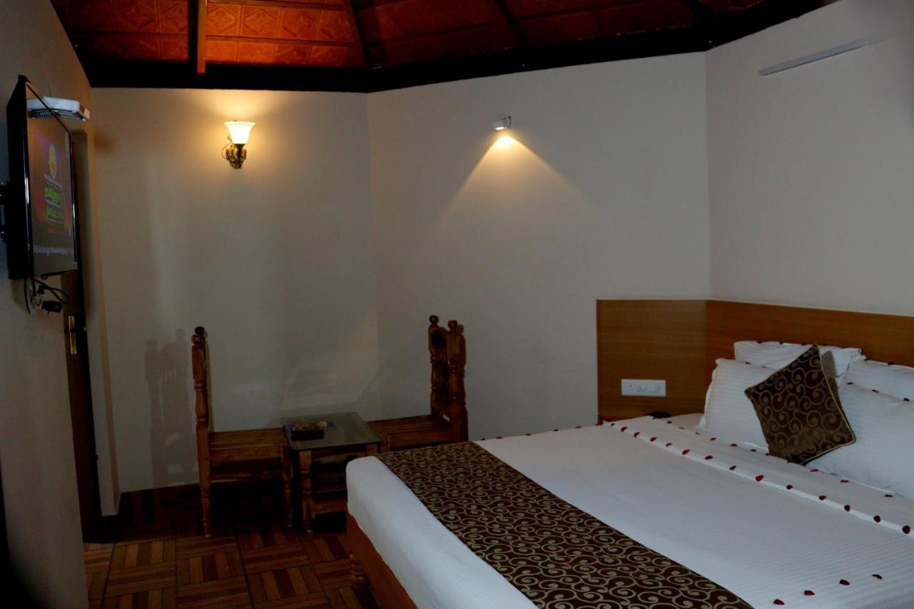 Ack Palacce Inn Yercaud Dış mekan fotoğraf